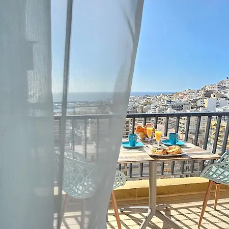 New Neverending Seaview Apartments, Achacay, Cristianos, Tenerife *