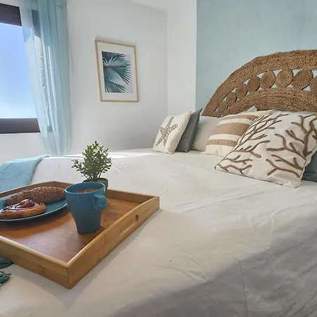 New Neverending Seaview Apartments, Achacay, Cristianos, Tenerife *