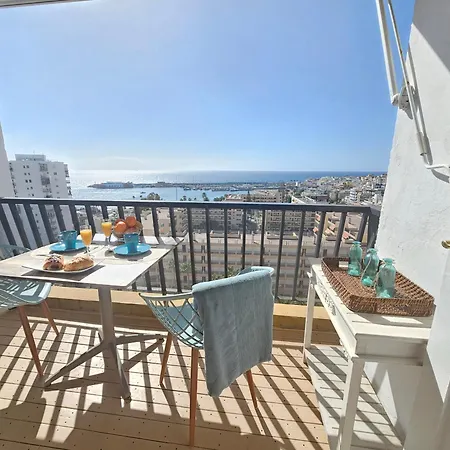 New Neverending Seaview Apartments, Achacay, Cristianos, Tenerife *
