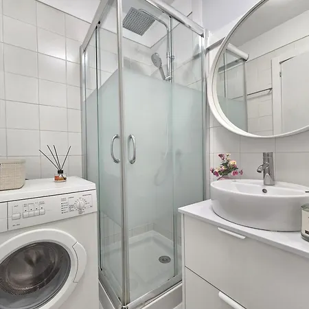 New Neverending Seaview Apartments, Achacay, Cristianos, Tenerife * Los Cristianos (Tenerife)