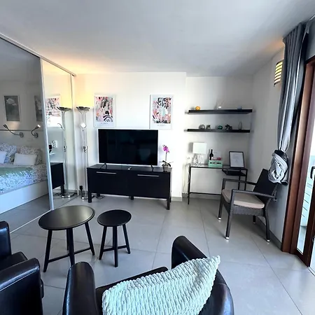 New Neverending Seaview Apartments, Achacay, Cristianos, Tenerife